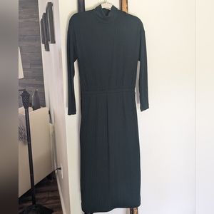 NWOT- Old Navy sweater dress- DARK GREEN - SIZE XS
